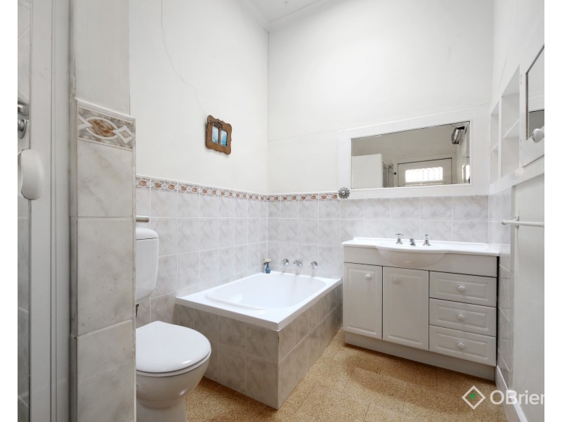 13 Lincoln Avenue, Oakleigh VIC 3166