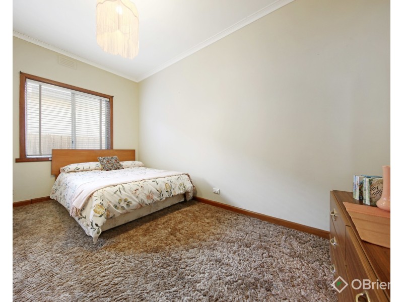 11 Warwick Street, Bentleigh East VIC 3165