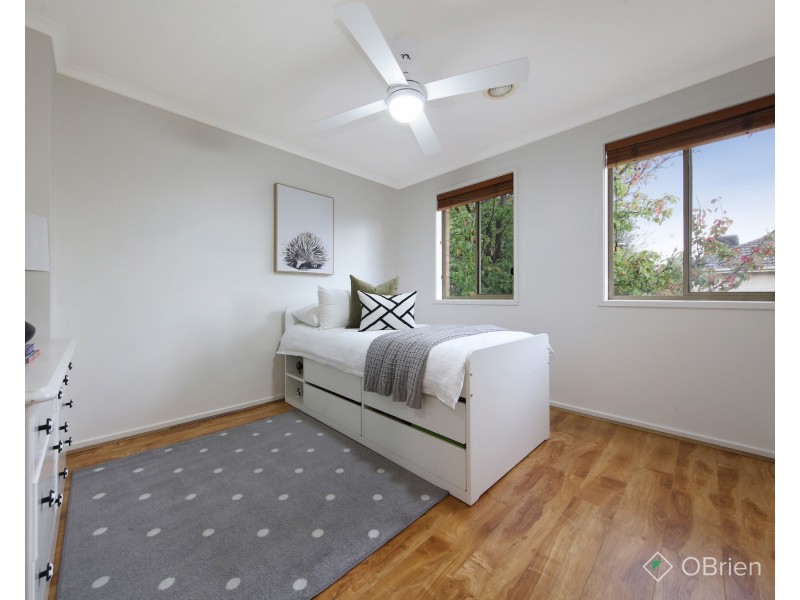 19 Gateway Close, Chadstone VIC 3148