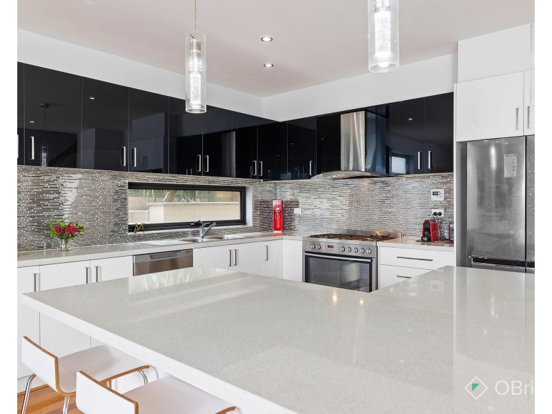 2/2 Grover Street, Pascoe Vale VIC 3044