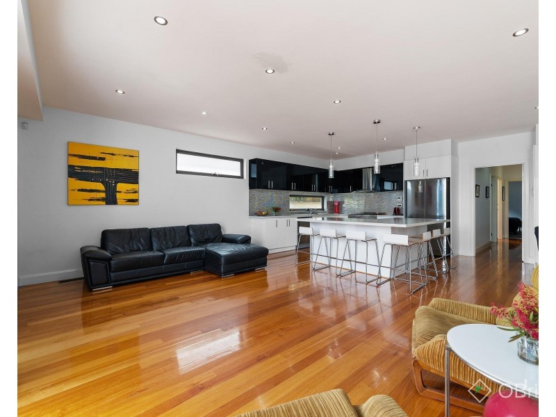 2/2 Grover Street, Pascoe Vale VIC 3044