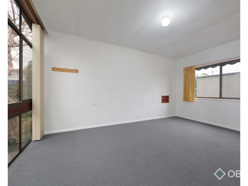 23 Charlton Street, Springvale VIC 3171
