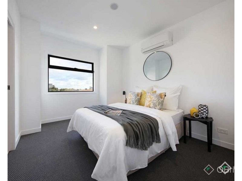 201/2 Malane Street, Bentleigh East VIC 3165