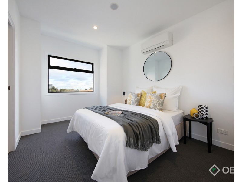 201/2 Malane Street, Bentleigh East VIC 3165