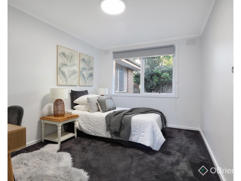 2/16 Lanham Street, Oakleigh East VIC 3166