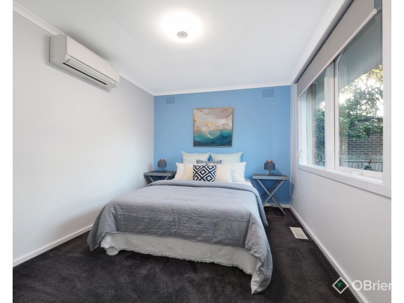 2/16 Lanham Street, Oakleigh East VIC 3166