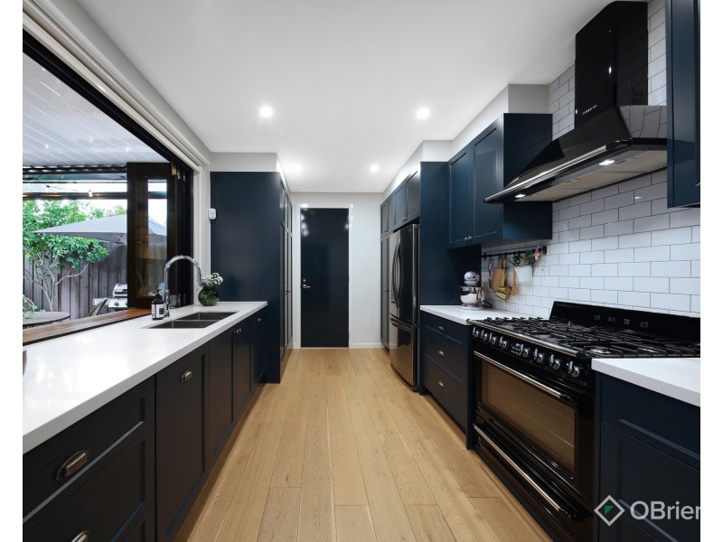 39 Inverness Street, Clarinda VIC 3169