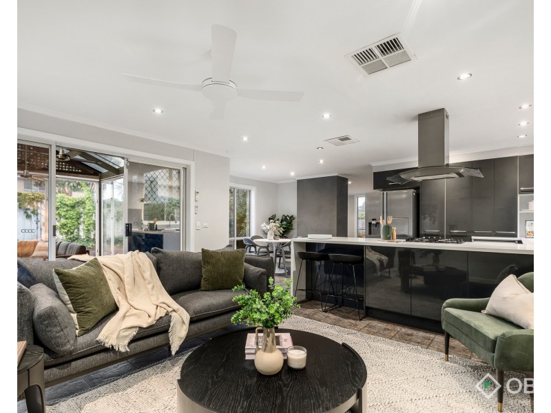 2 McCormick Court, Oakleigh South VIC 3167