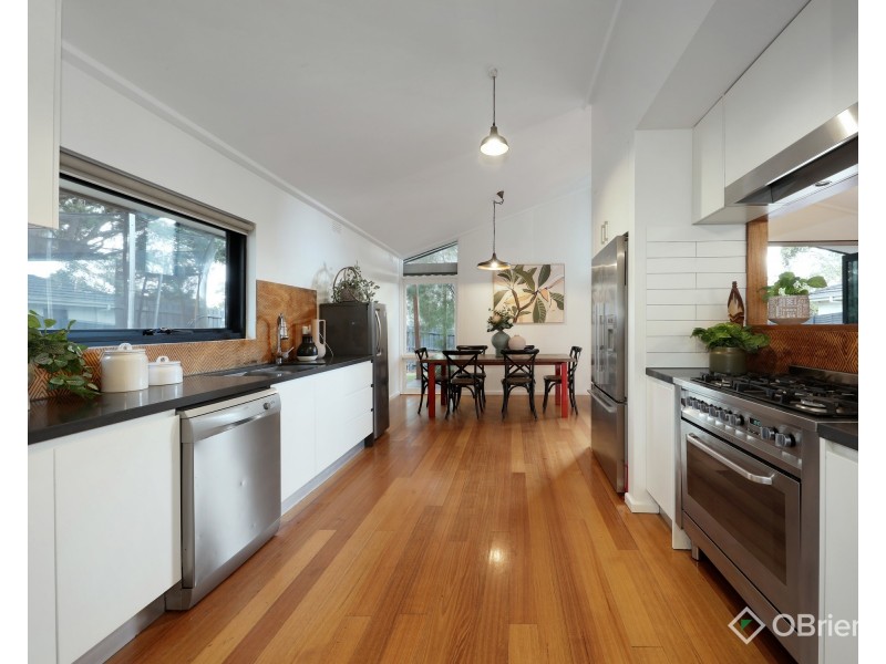 3 Helen Road, Chadstone VIC 3148