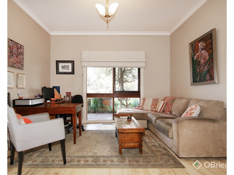 22 Dalmor Avenue, Ormond VIC 3204