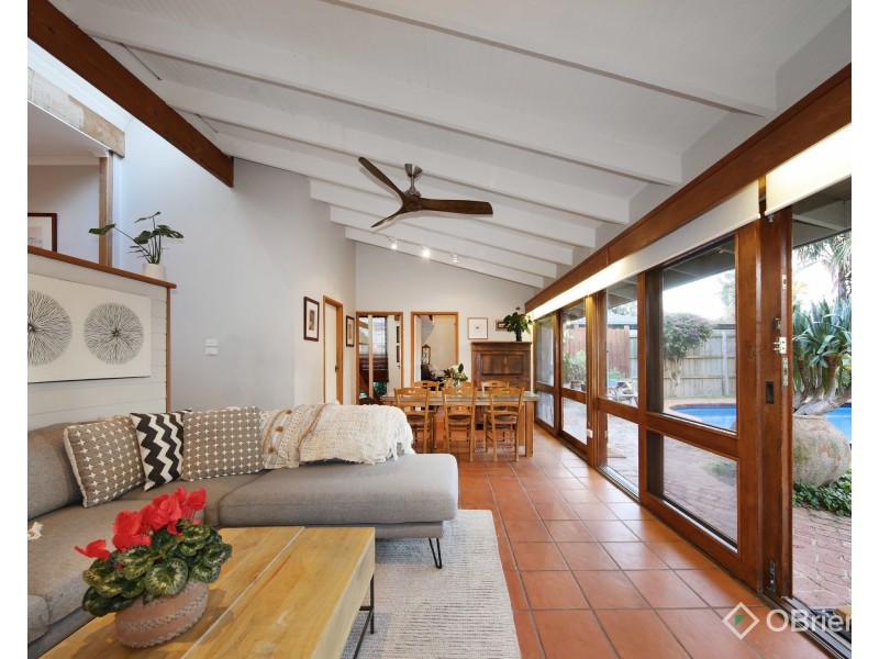 22 Dalmor Avenue, Ormond VIC 3204