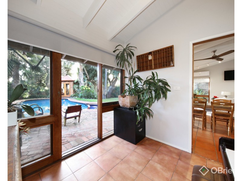 22 Dalmor Avenue, Ormond VIC 3204