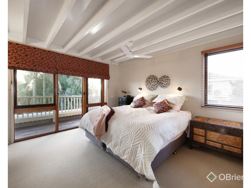 22 Dalmor Avenue, Ormond VIC 3204