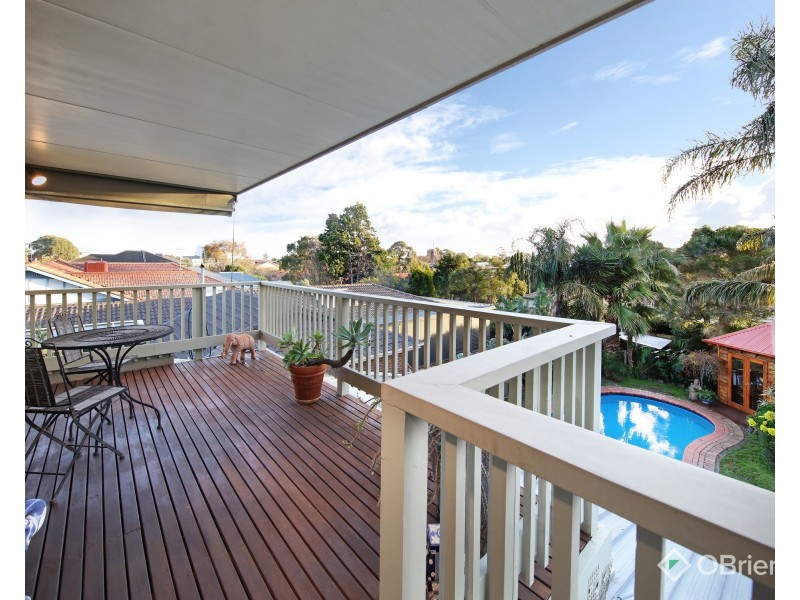 22 Dalmor Avenue, Ormond VIC 3204