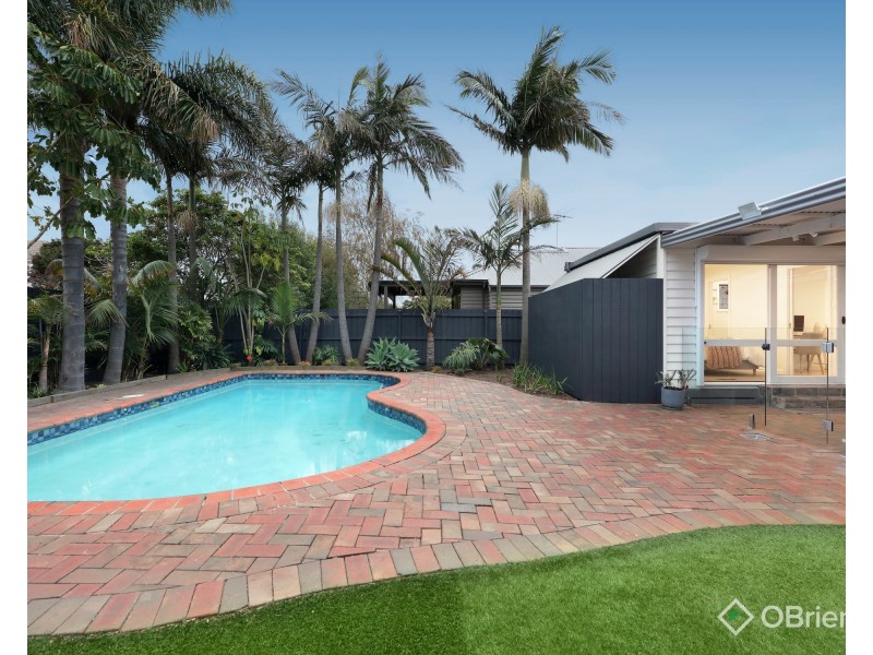 13 Acacia Avenue, Oakleigh South VIC 3167