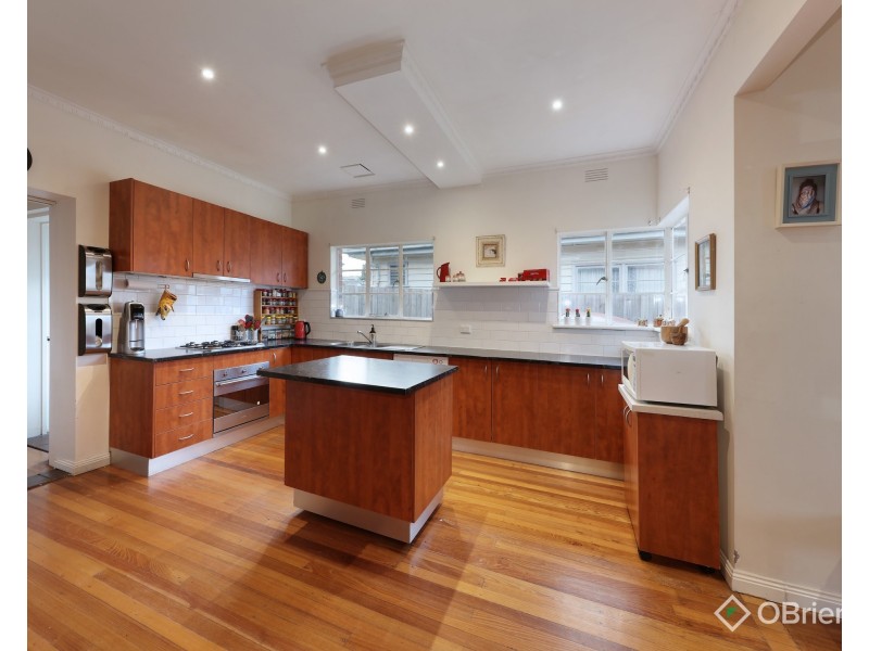 13 Lerina Street, Oakleigh East VIC 3166