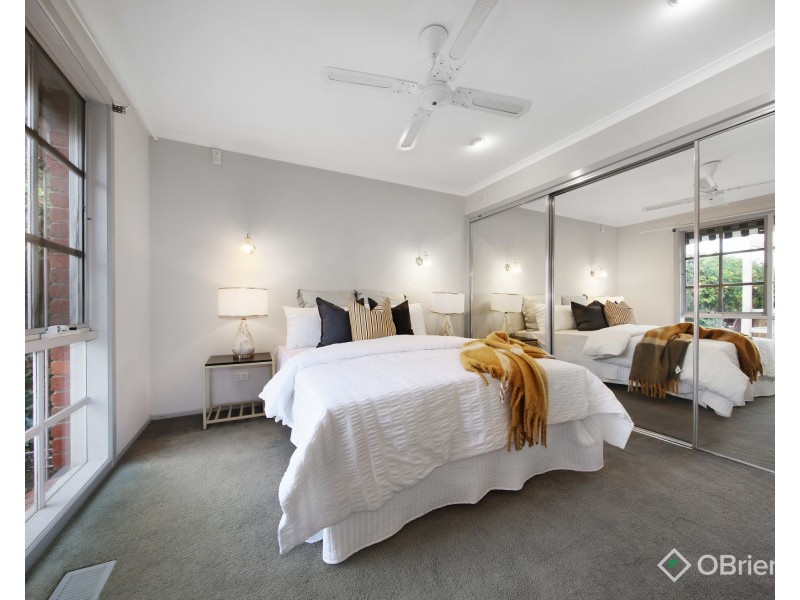 2/13 Vernal Road, Oakleigh South VIC 3167