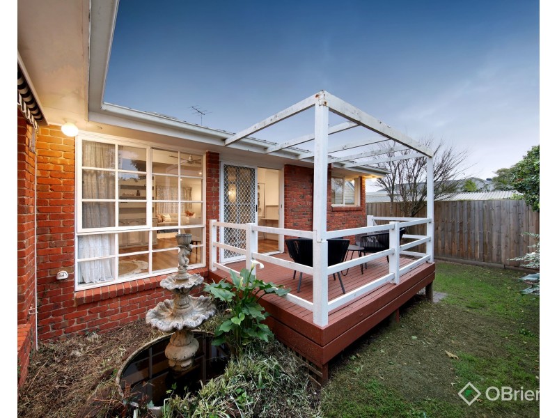 2/13 Vernal Road, Oakleigh South VIC 3167