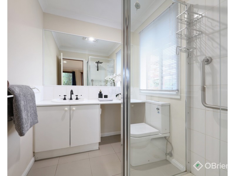 10 Kelrinda Close, Oakleigh South VIC 3167