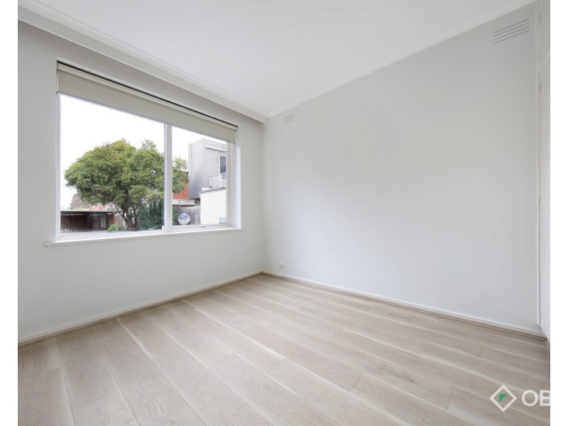 1/45 Coorigil Road, Carnegie VIC 3163