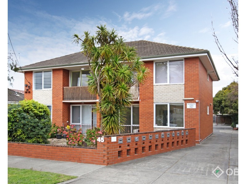 1/45 Coorigil Road, Carnegie VIC 3163