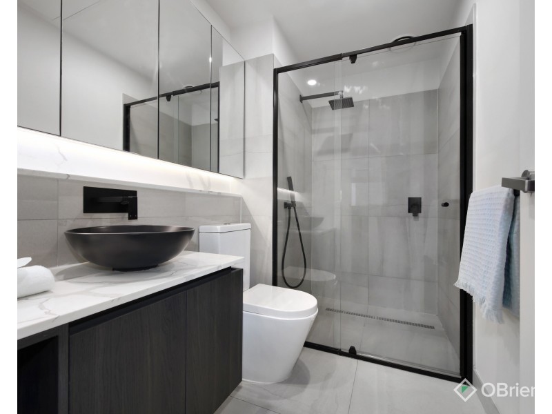 3/93 Warrigal Road, Hughesdale VIC 3166