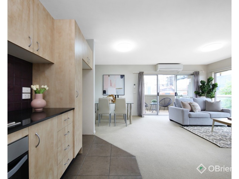 18/82-86 Atherton Road, Oakleigh VIC 3166