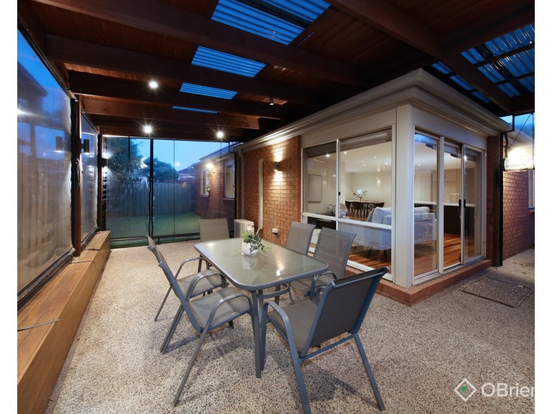 4 Banjo Paterson Avenue, Oakleigh East VIC 3166