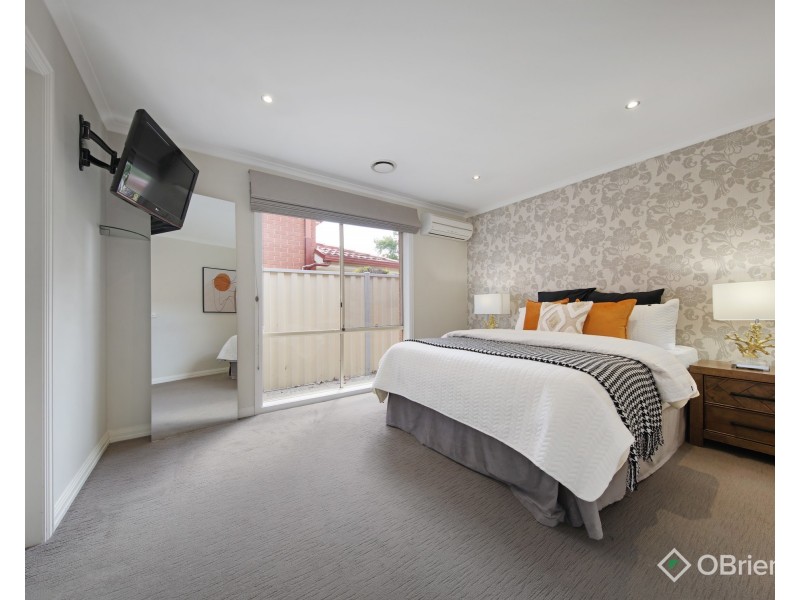 4 Banjo Paterson Avenue, Oakleigh East VIC 3166