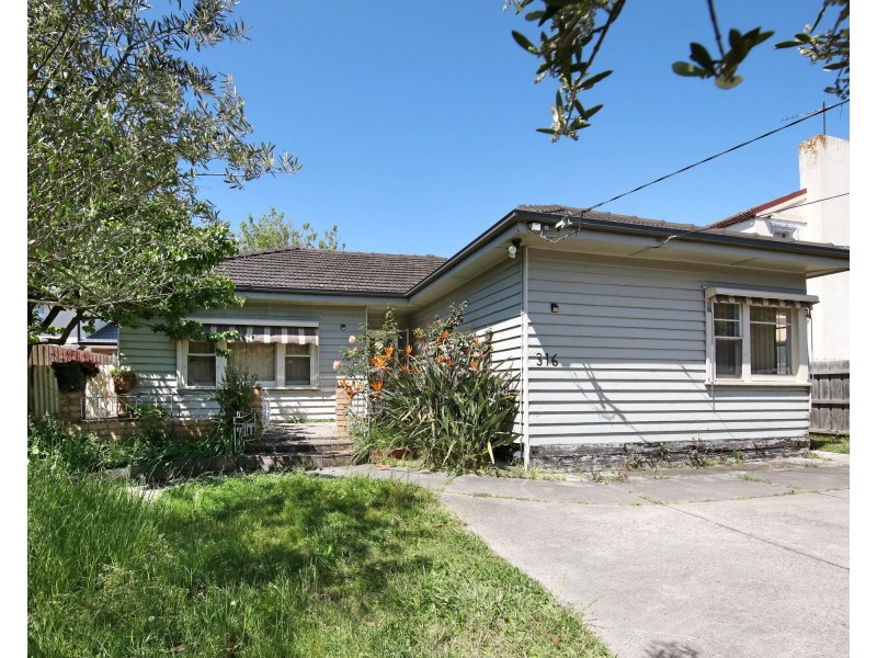 316 Warrigal Road, Oakleigh South VIC 3167
