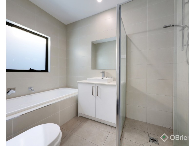 3/348 Huntingdale Road, Oakleigh South VIC 3167