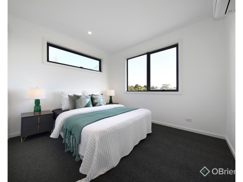 1/35 Mccubbin Street, Burwood VIC 3125