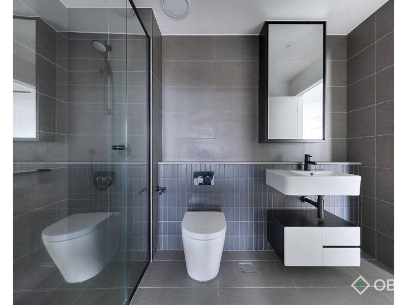 202/89 Atherton Road, Oakleigh VIC 3166