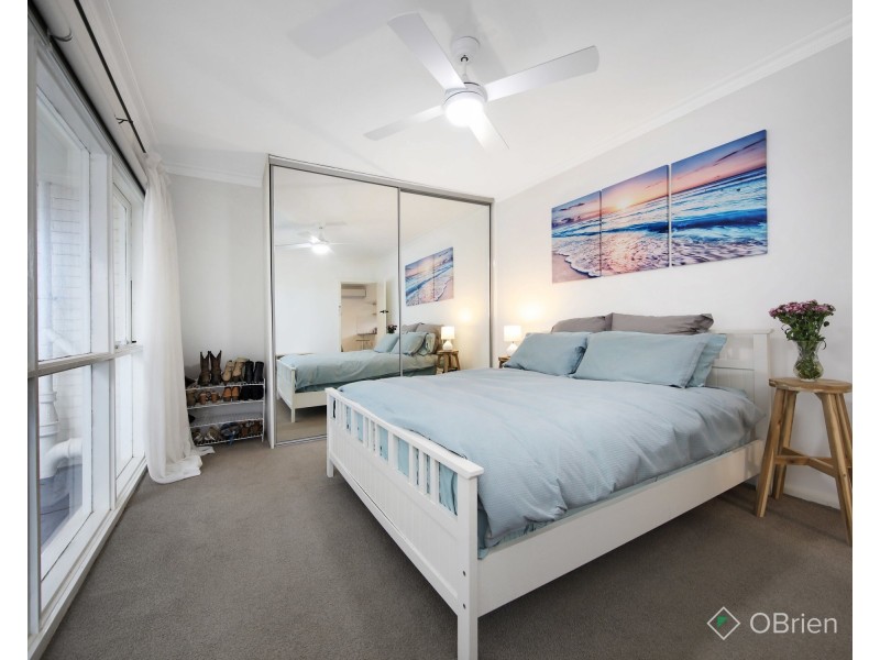 2/1761-1763 Dandenong Road, Oakleigh East VIC 3166