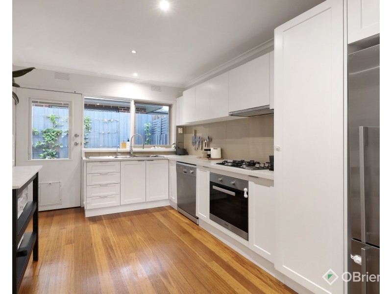 1/1 Leroux Street, Oakleigh VIC 3166