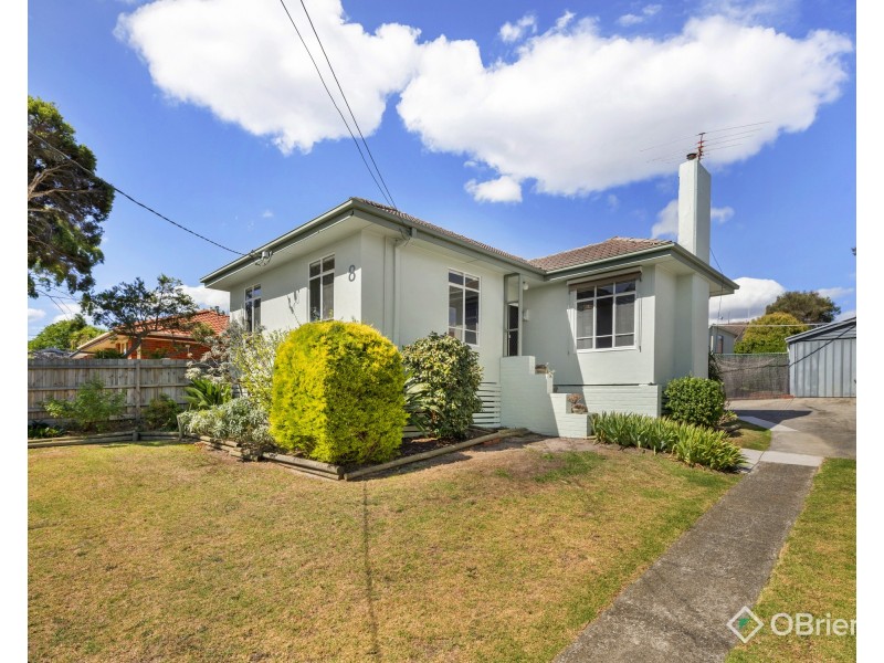 8 Aloomba Street, Chadstone VIC 3148