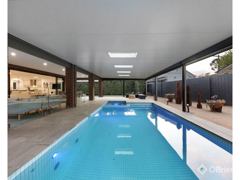 6 Doris Street, Murrumbeena VIC 3163