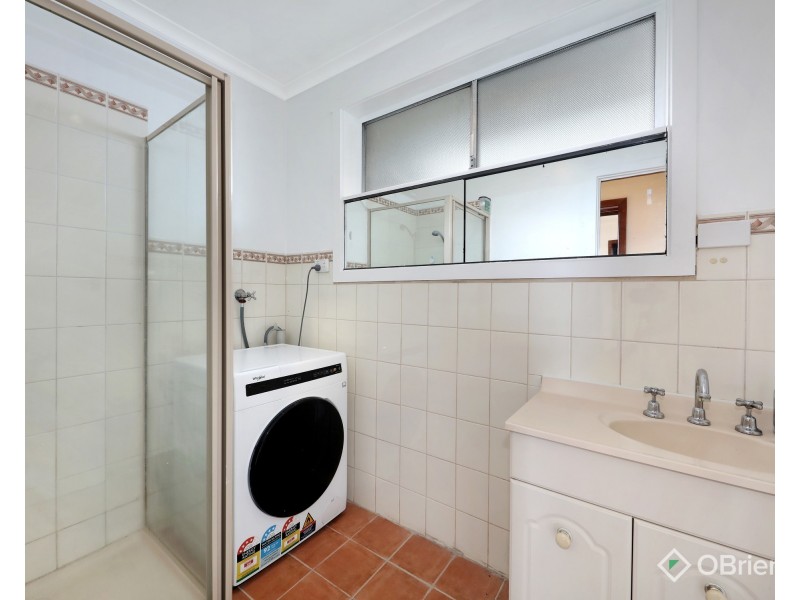 3/17 Cabena Crescent, Chadstone VIC 3148