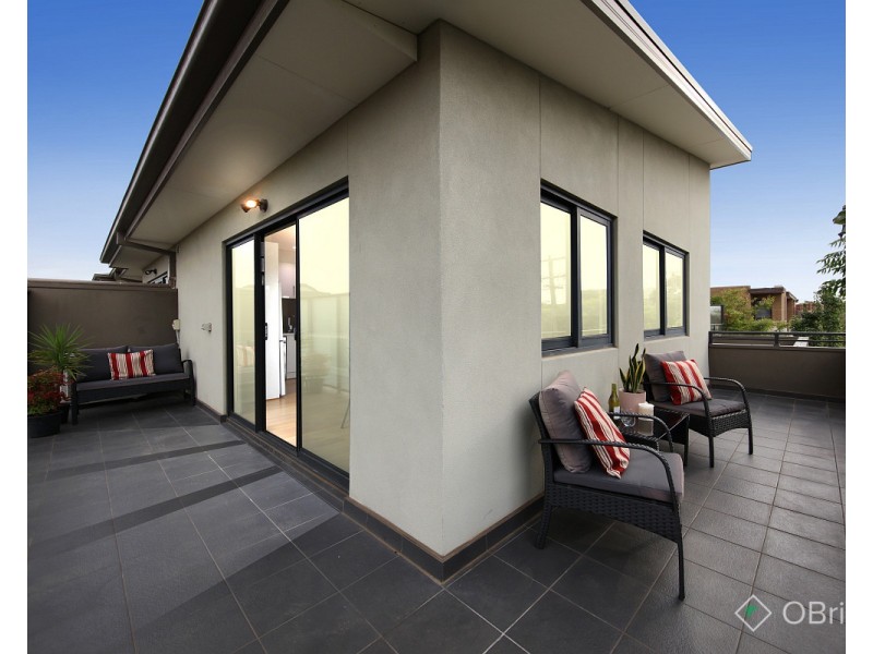 1/110 Atherton Road, Oakleigh VIC 3166