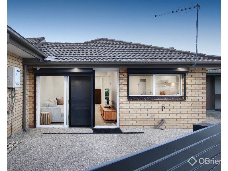 5/2 Thomas Street, Clayton VIC 3168