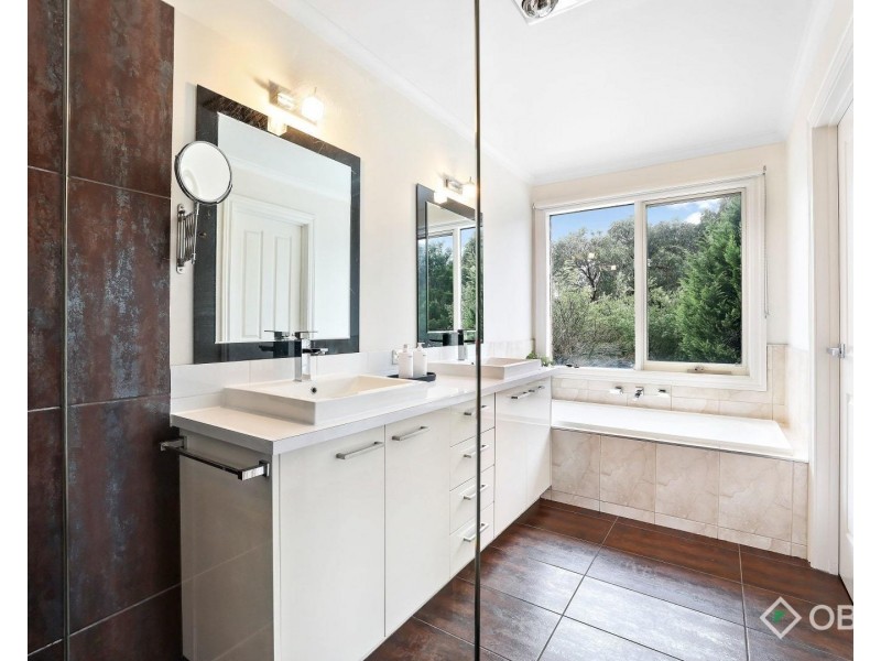 4 Delta Court, Rowville VIC 3178