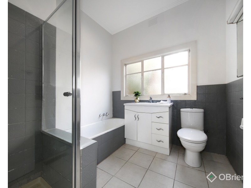 19 Castlebar Road, Malvern East VIC 3145