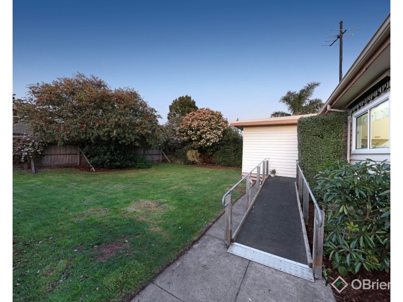 11 Berkeley Street, Huntingdale VIC 3166