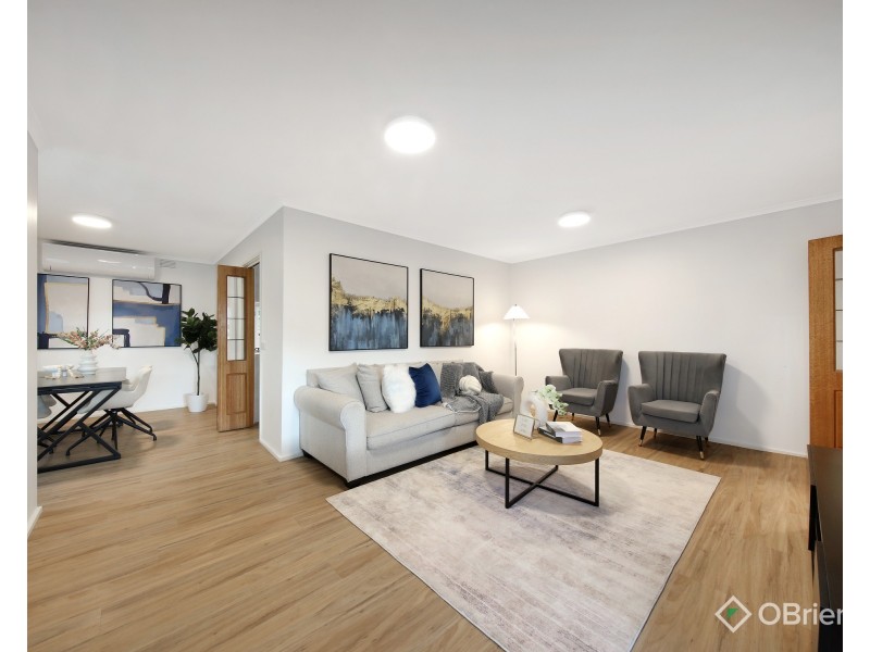 8 Honeysuckle Avenue, Wheelers Hill VIC 3150