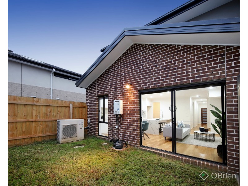 2/14 Wallace Avenue, Oakleigh South VIC 3167