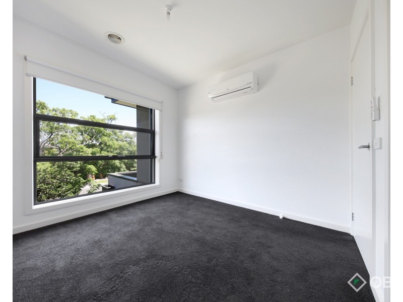 1/26 Gordon Avenue, Oakleigh VIC 3166