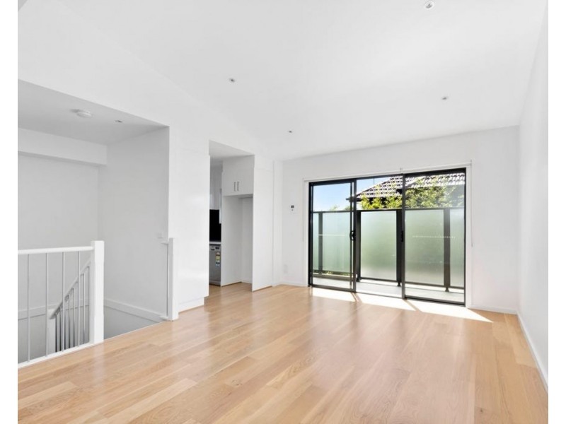 110 Atherton Road, Oakleigh VIC 3166