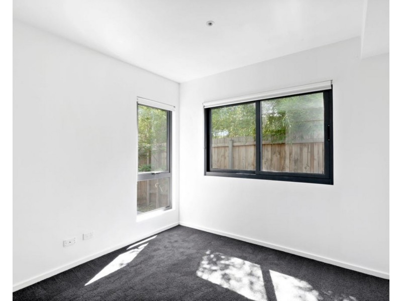 110 Atherton Road, Oakleigh VIC 3166