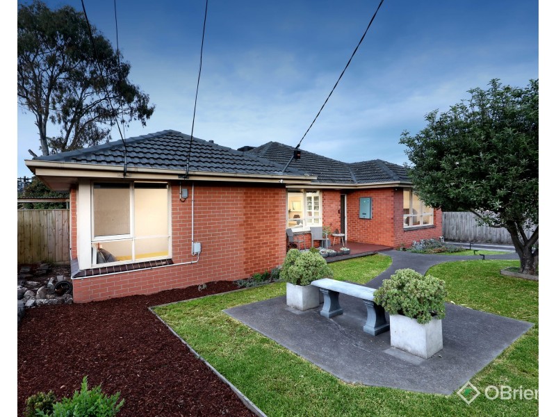 5 Fairland Avenue, Oakleigh East VIC 3166