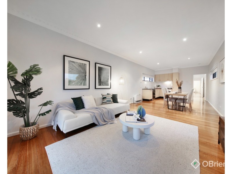 72a Carlisle Crescent, Hughesdale VIC 3166
